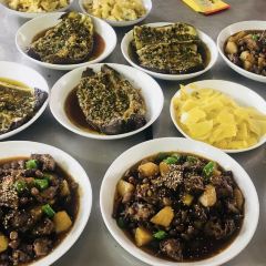 望远山远山坝子农家乐 User Photo