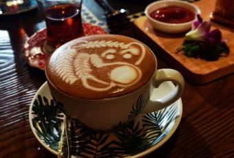 黎弯德咖啡厅(新华南路店) User Photo