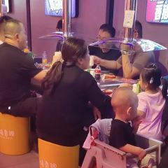 JIN DING YAN User Photo