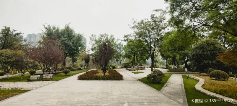 Hotels near Min'an Park