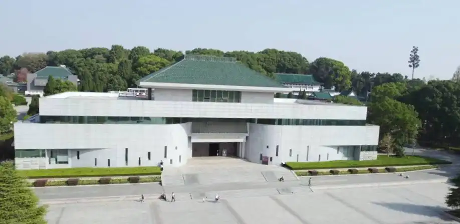 Hotels near Huangmaqiyi He E Yu Wan Suqu Geming Memorial Hall