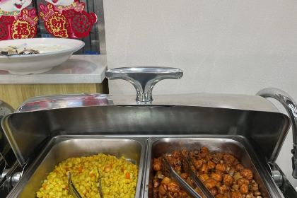 静雅居素食馆(阜新商贸城店)