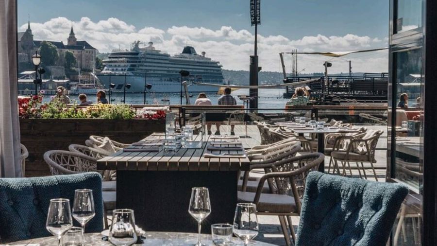 Louise Restaurant & Bar