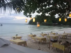 Vongdeuan Restaurant