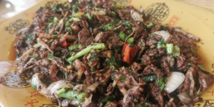 瀾滄土鍋雞餐館