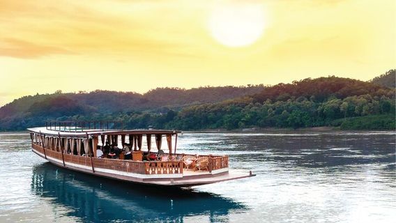 Sightseeing Boats in Luang Prabang