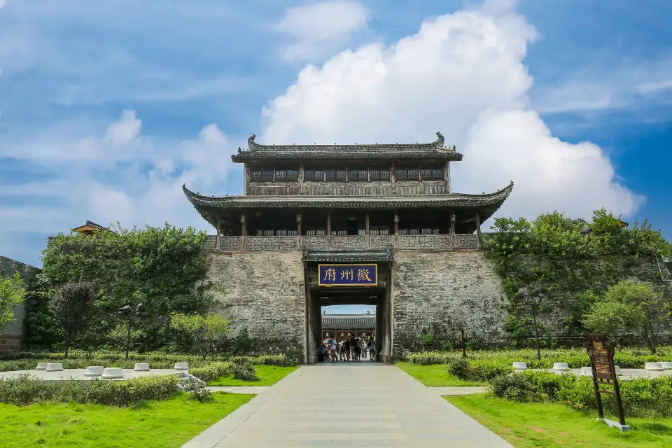 1_Huizhou Ancient Town