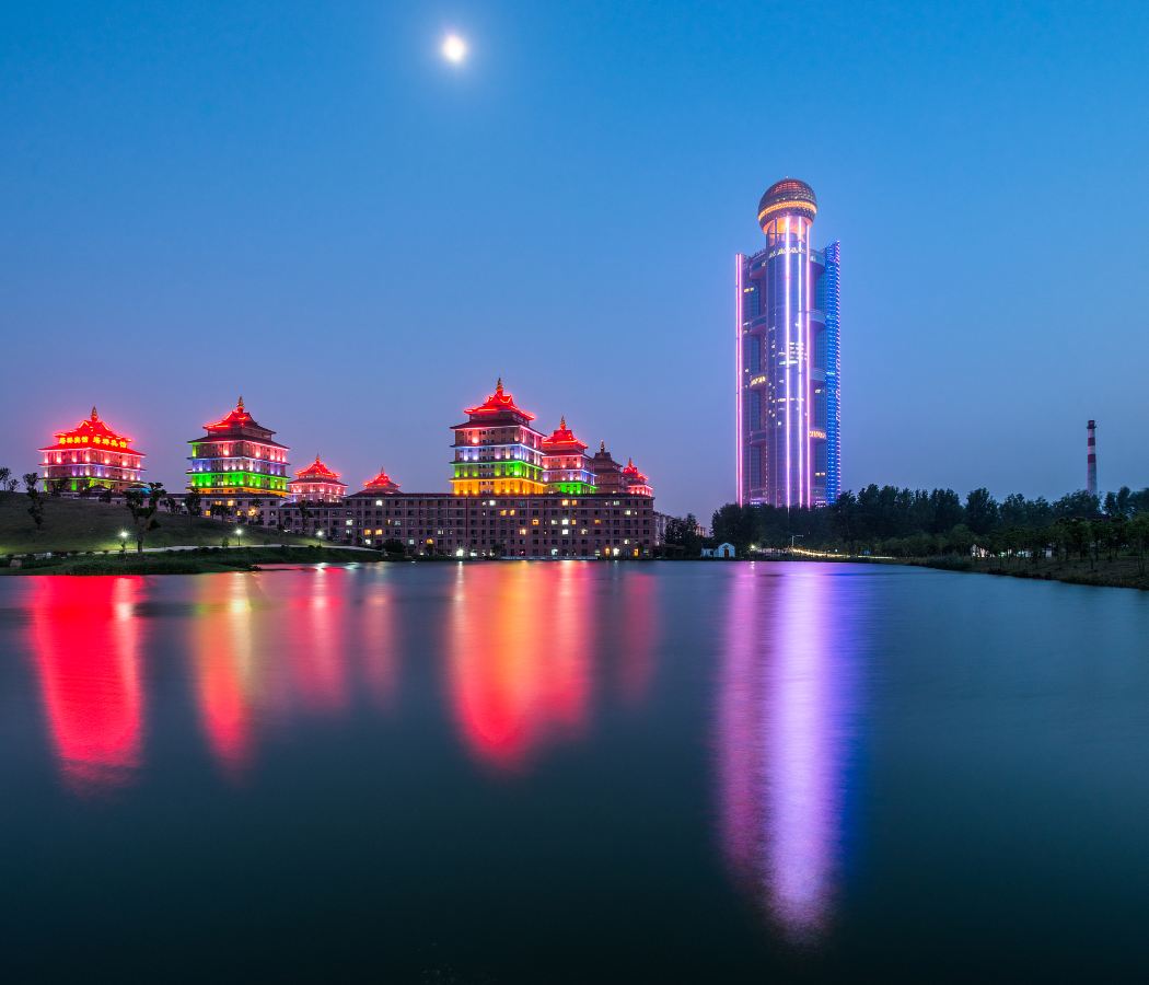 Huashi Town-Huaxi Valley Scenic Area