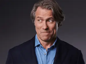 英國伯明翰 · John Bishop《Let's Go Round Again》巡演