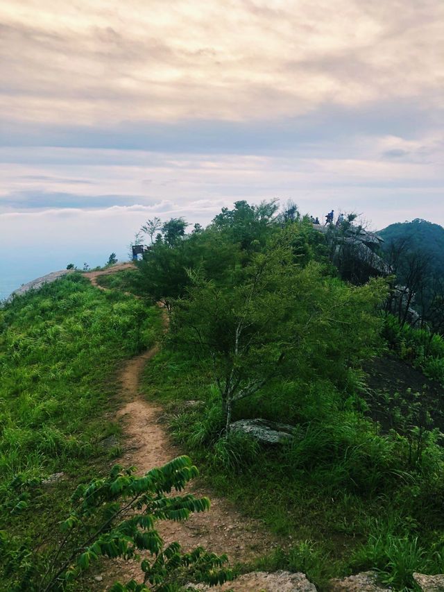 Khao Luang hike 