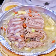 YAN JIANG HAINAN CUISINE User Photo