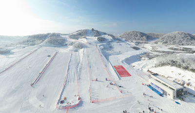 Badong Lvcongpo Ski Resort
