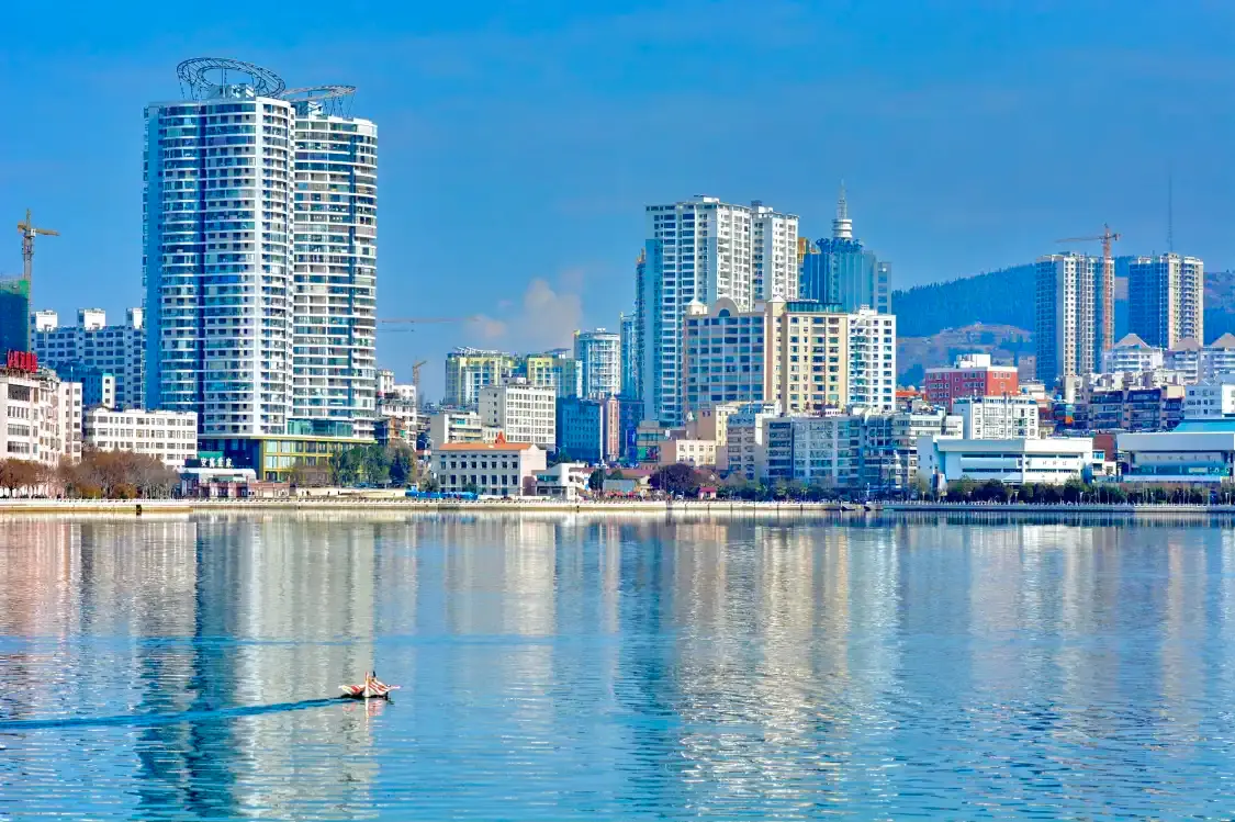 Hotels near Jinhu Park