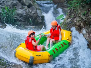 Qingyuan Bijiashan Canyon Drifting