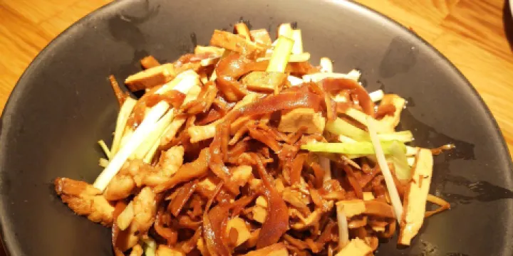 新麥西來甫餐廳