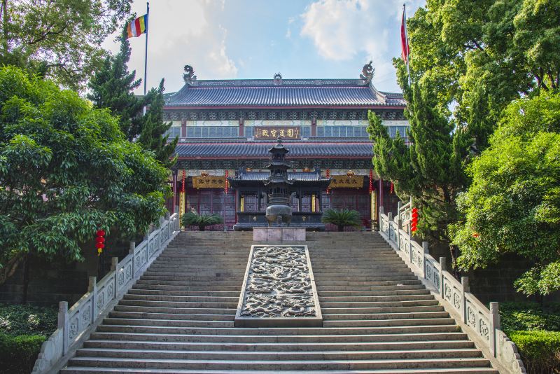 Yuyao Lingyan Temple