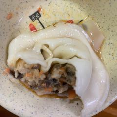 GU XIANG LOU User Photo