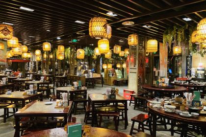 Nanjing Impressions  (Zhongshanling)