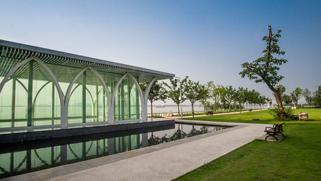 Qingshan River Beach