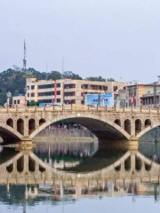 龍津橋