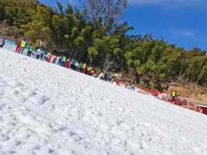 Tiantangzhai Ski Field