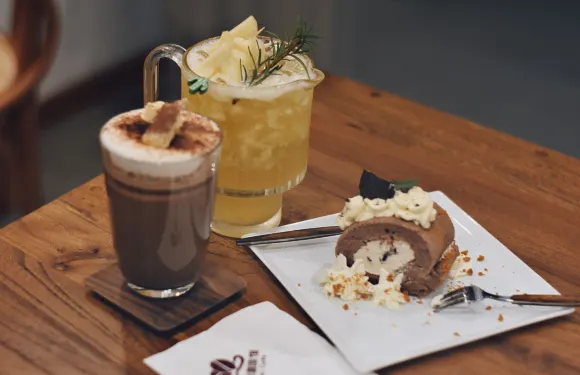 溪泮咖啡館 （德化店）