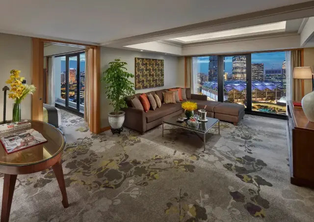 Mandarin Oriental Singapore room