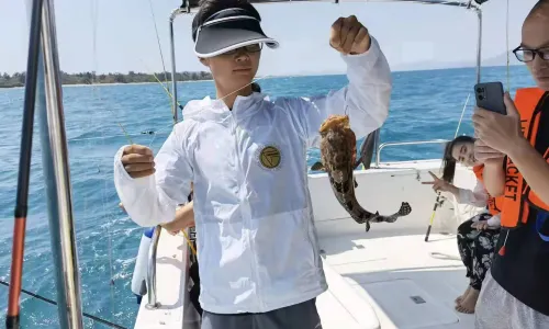 Sanya Sea Fishing