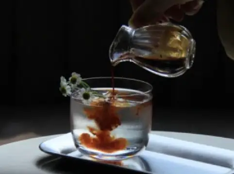 Naive li xiang guo (a na ya dian)