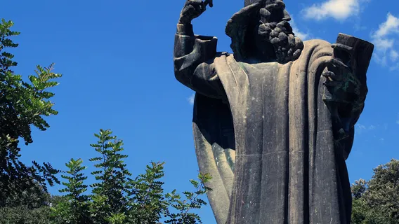 Monument to Gregory of Nin