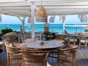 The Eclipse Restaurant - Villa Montaña Beach Resort