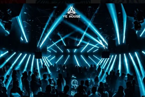 VE HOUSE