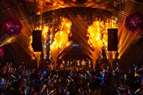 空瓶子LIVE SHOW（九街店）