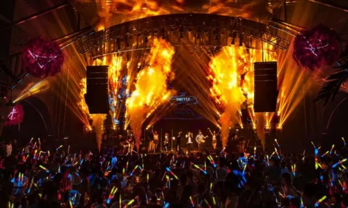 BOTTLE LIVE SHOW