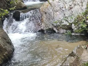 Longjing Waterfall Scenic Area