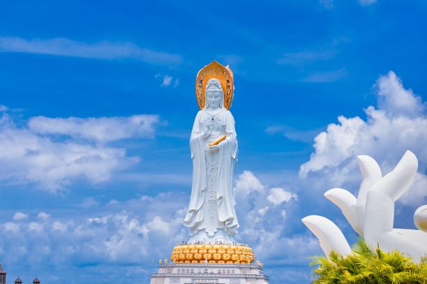 Nanhai Guanyin Statue