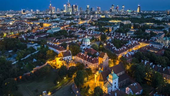 Toutes sortes de traducteurs, guides, voitures de location, photographes, accompagnateurs d'affaires, accompagnateurs médicaux, guides de voyage et personnalisation dans toute la Pologne