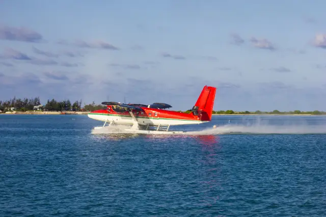 Malé Seaplane