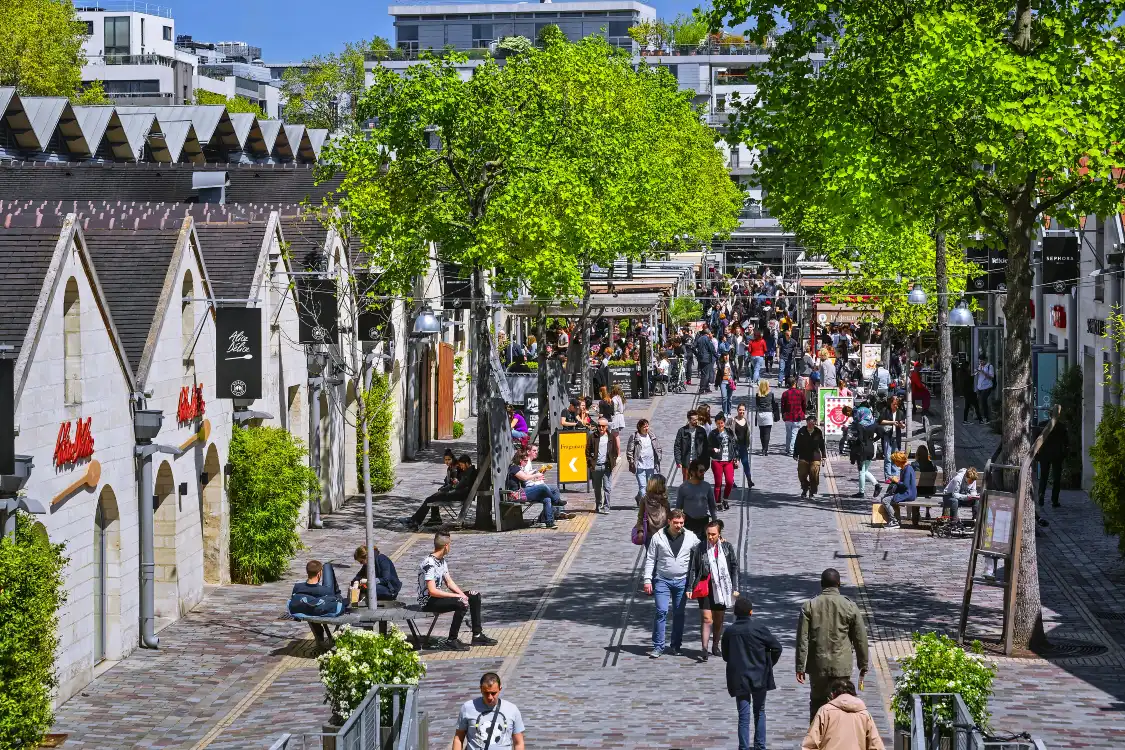 베르시 빌라주 주변 호텔