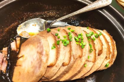 孙掌勺鱼头泡饼(怀特店)