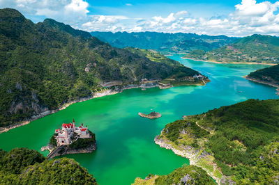 Wanfeng Lake