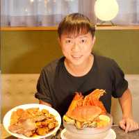 Cozi Hotel新推出的「龍蝦鮑魚自