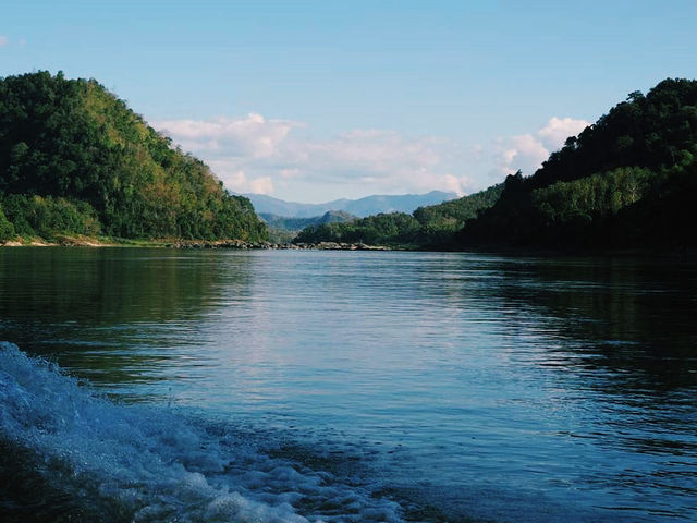 Slow boat trip to Huay Xai