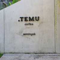 A hidden quiet gem in busy Seminyak!