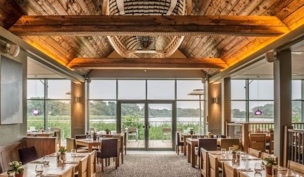 De Vere Cotswold Water Park