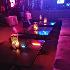 Syon Lounge User Photo