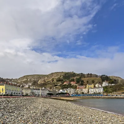 Train Abergele & Pensarn to Aughton Park