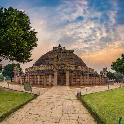 श्री चिंतामणि पार्श्वनाथ श्वेताम्बर जैन मंदिर周辺のホテル