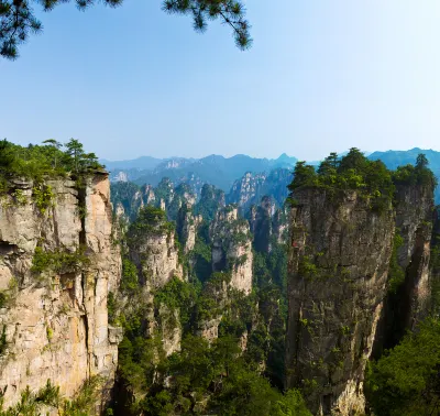 Flug Zhangjiajie Vientiane