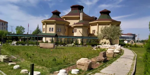 阿克薩賴博物館